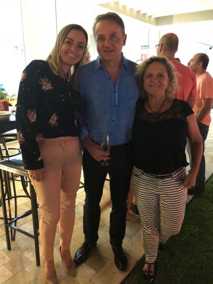 6f048c35-2ea3-4bf0-af47-0078a9f2521a