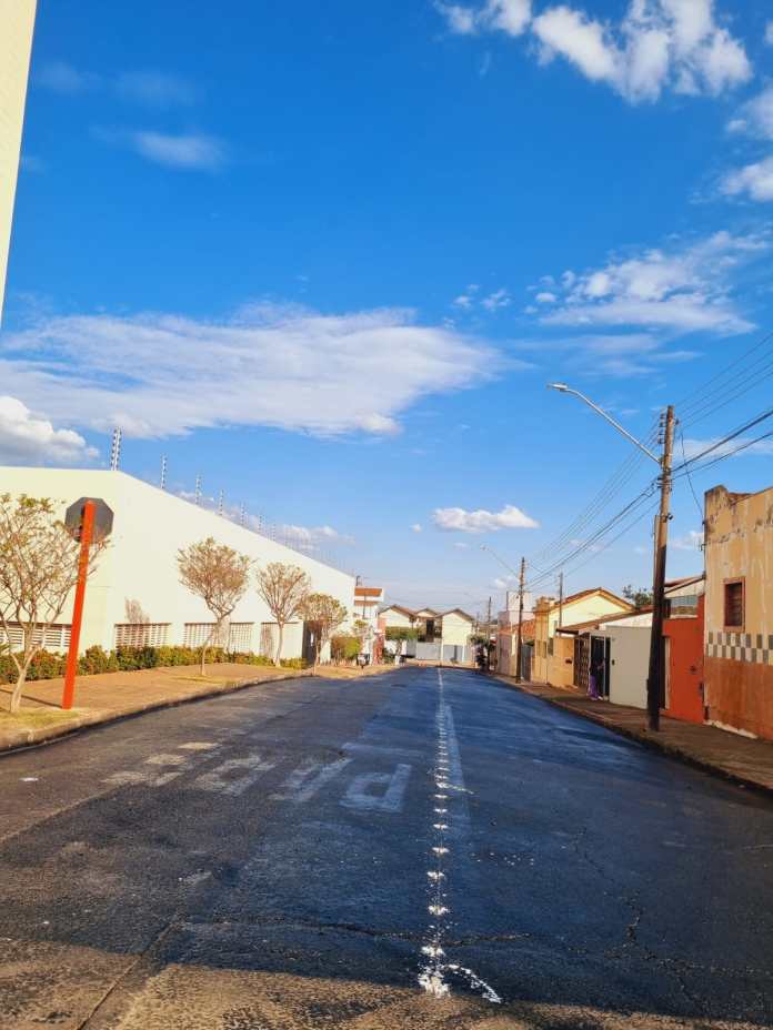 Recapeamento de ruas acontece em São Carlos Recapeamento de ruas acontece em São Carlos