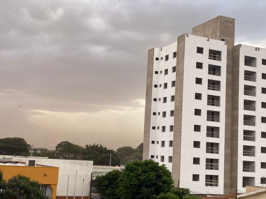 Tempestade de areia em São Carlos mudou a paisagem