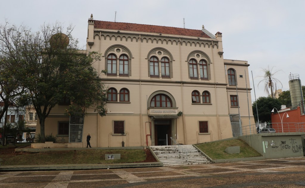 Câmara Municipal de São Carlos emitiu nota