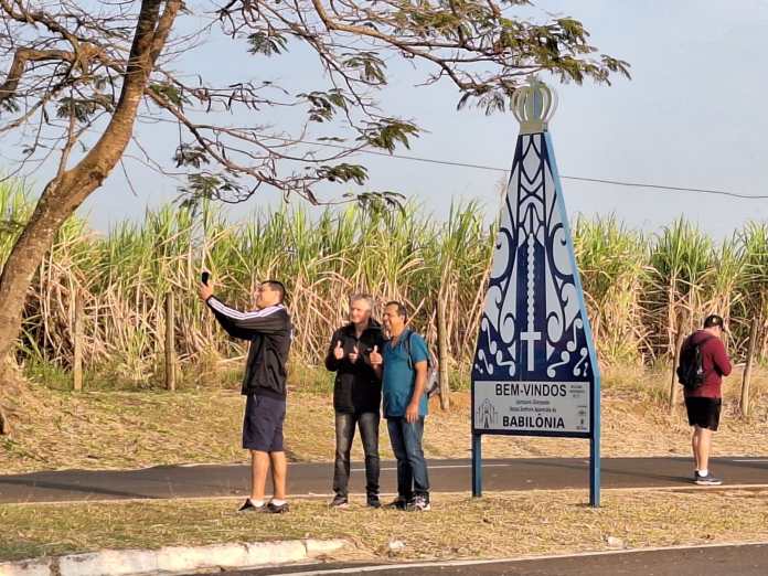 Nossa Senhora Aparcida da Babilônia: devoção crescente Nossa Senhora Aparcida da Babilônia: devoção crescente