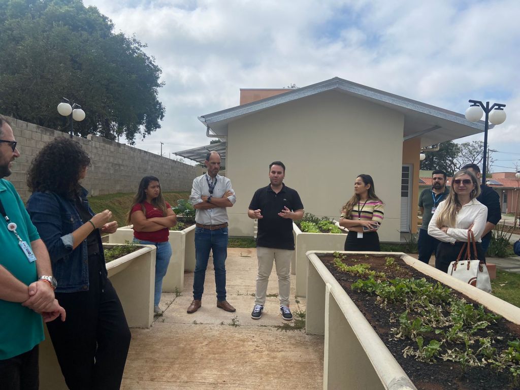 Visita ao Vida Longa