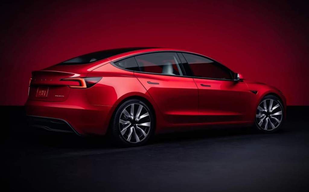 Tesla Model 3 2024 - foto: Divulgação