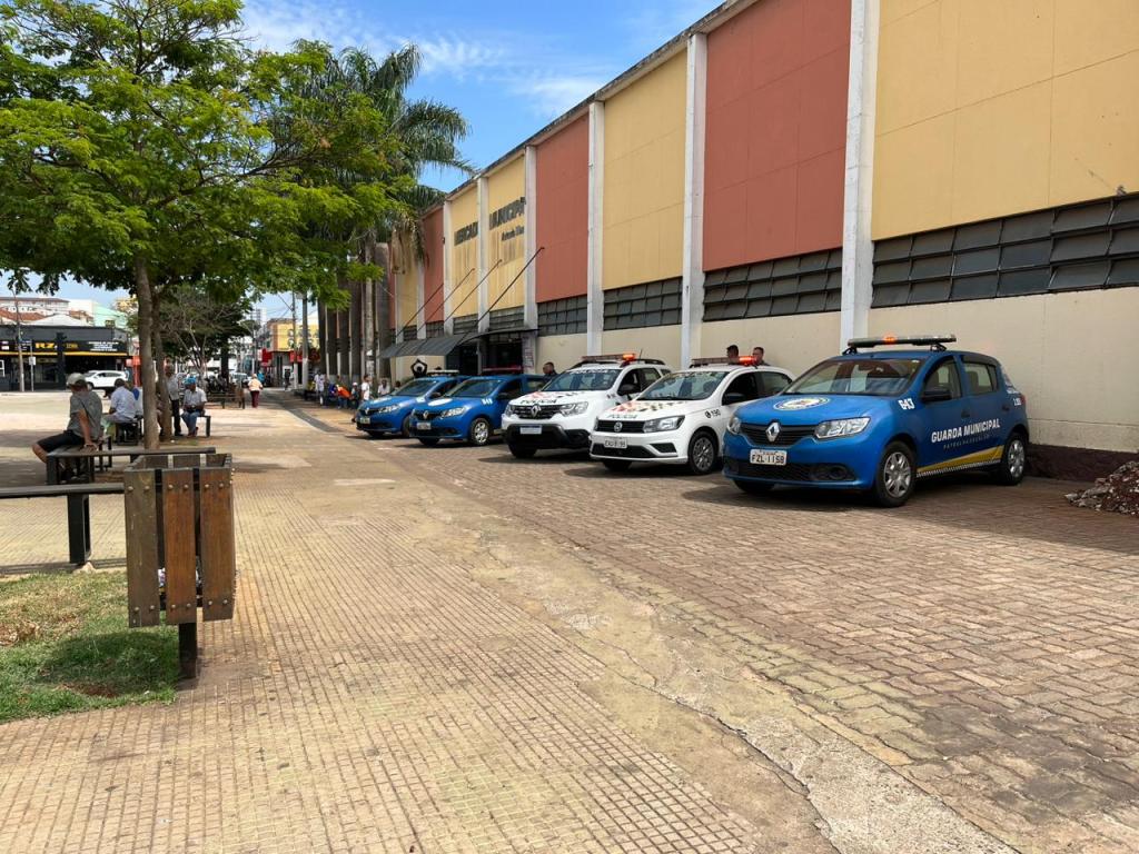 Mercado: celulares foram fiscalizados