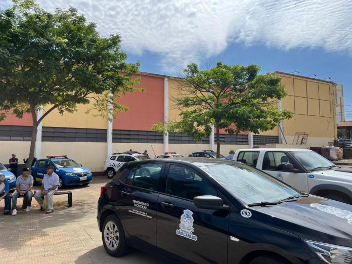 Celulares: operação na Baixada do Mercado Celulares: operação na Baixada do Mercado