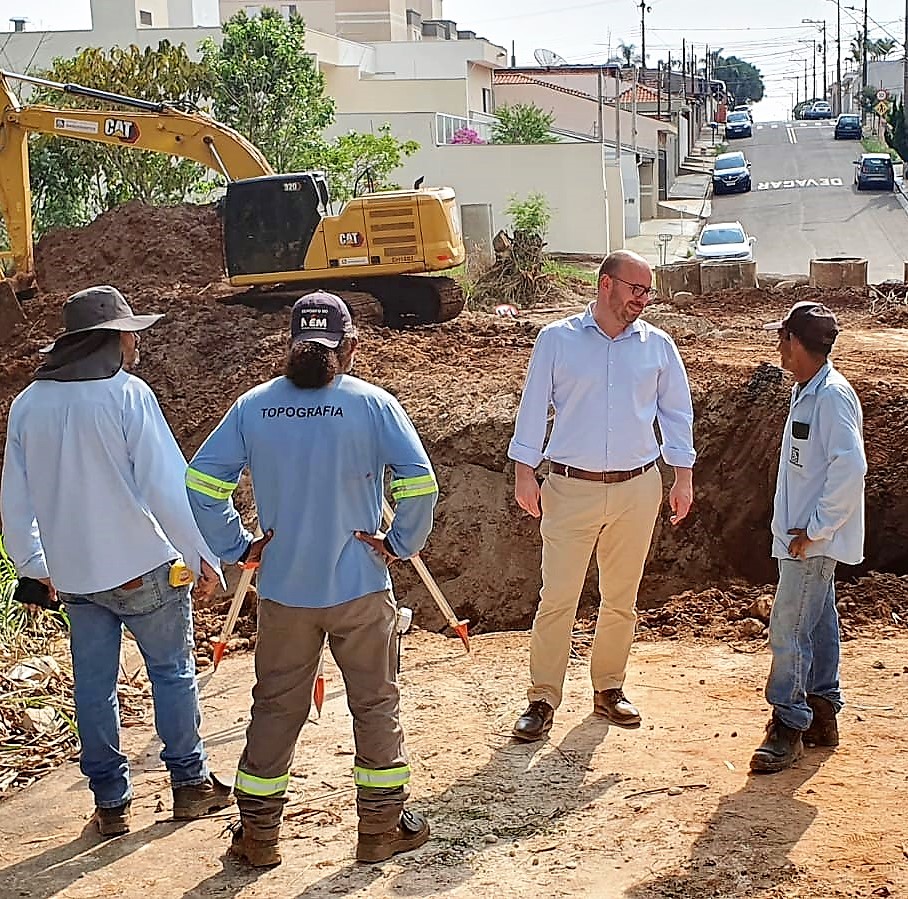 Obras começaram na General