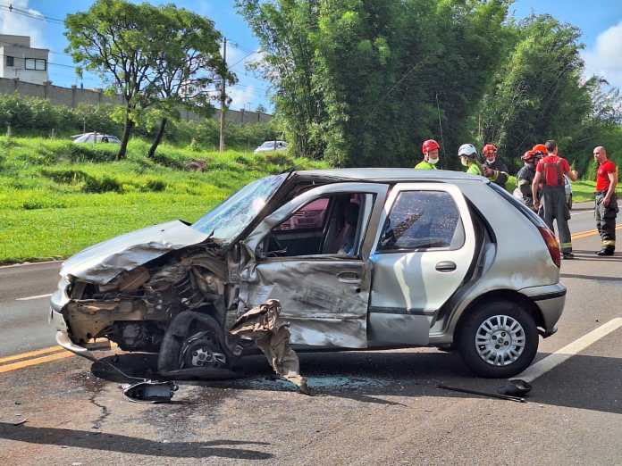 Grave acidente na SP 318 Grave acidente na SP 318