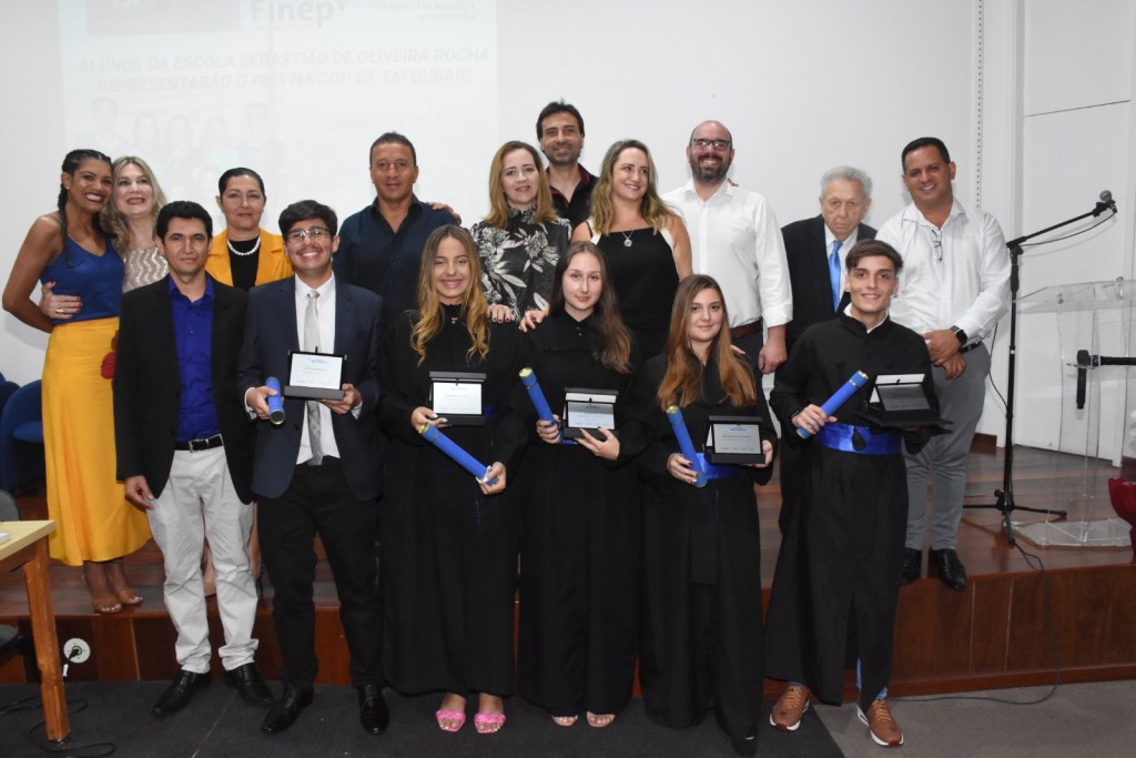 COP28: alunos receberam homenagens
