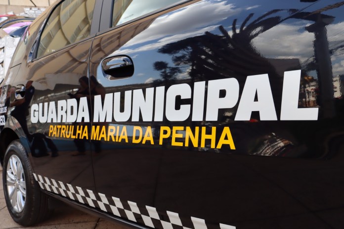 Maria da Penha: nova viatura Maria da Penha: nova viatura