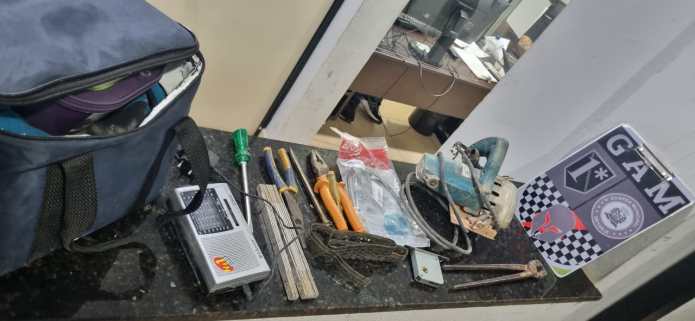 Furto: material apreendido Furto: material apreendido