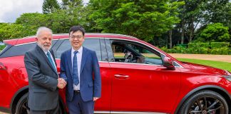 BYD oferece SUV elétrico ao presidente Lula