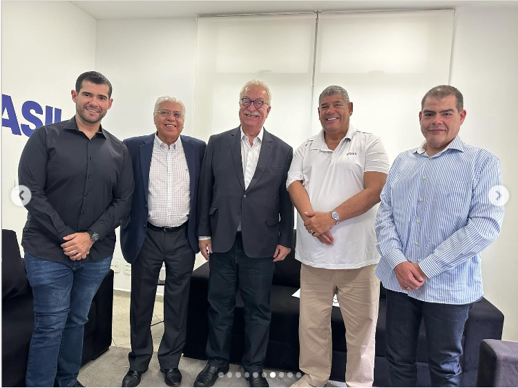 Newton se reuniu com direção do União Brasil