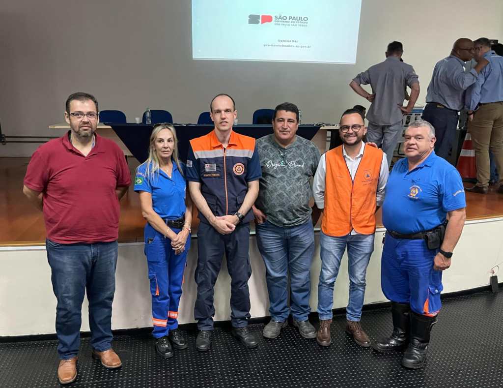 Os temas apresentados durante o encontro foram desde a previsão meteorológica para o período, estrutura da Coordenadoria de Proteção e Defesa Civil Paulista – CEPEDEC, em Logística Humanitária, Situação de Anormalidade, Assistência Social na Emergência e Mapa Comunitário de Risco.