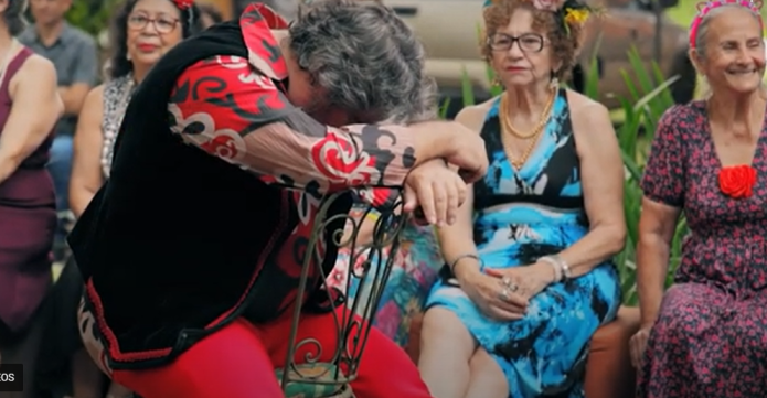 LOS MUCHOS tchá-tchá-tchá” apresenta espetáculo “(Apenas) 3 canções para amolecer seu coração” em São Carlos, neste sábado (16) LOS MUCHOS tchá-tchá-tchá” apresenta espetáculo “(Apenas) 3 canções para amolecer seu coração” em São Carlos, neste sábado (16)