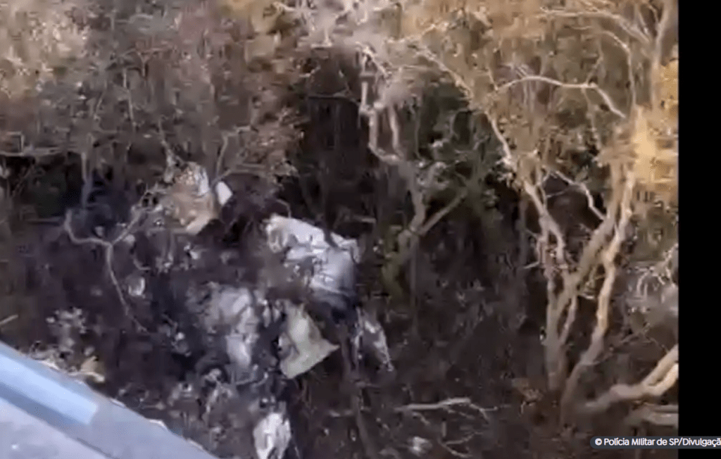 Destroços do avião