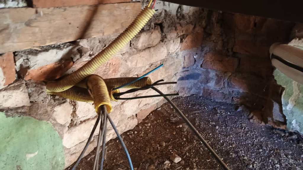 Furto em instalações do SAAE