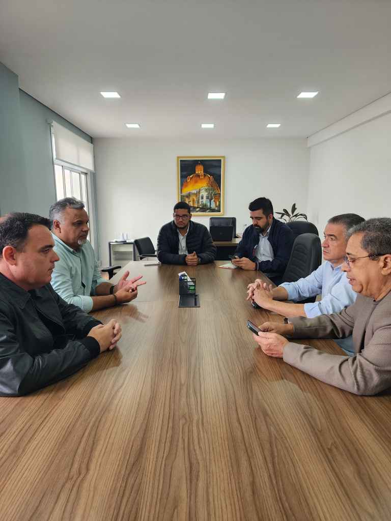 Paralisação foi debatida na Prefeitura