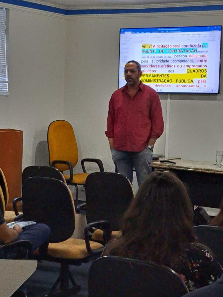 Chefe de Gabinete do SAAE, José Augusto Santana, falou sobre o curso