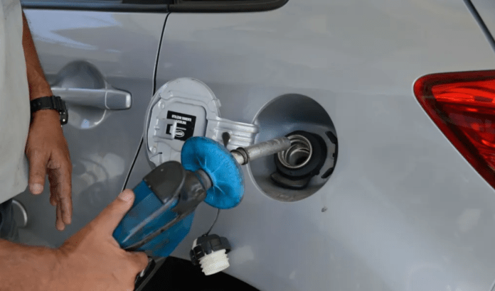 GPA vende postos GPA vende postos