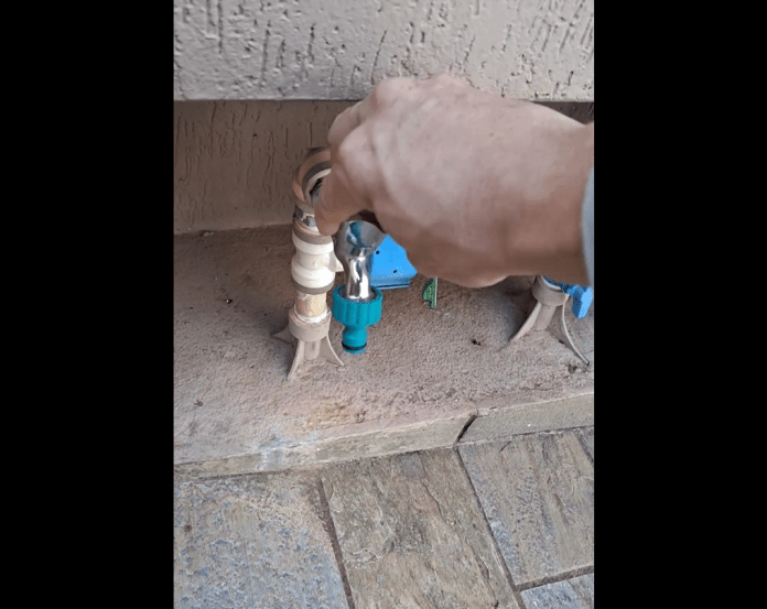 Falta de água irrita moradores Falta de água irrita moradores