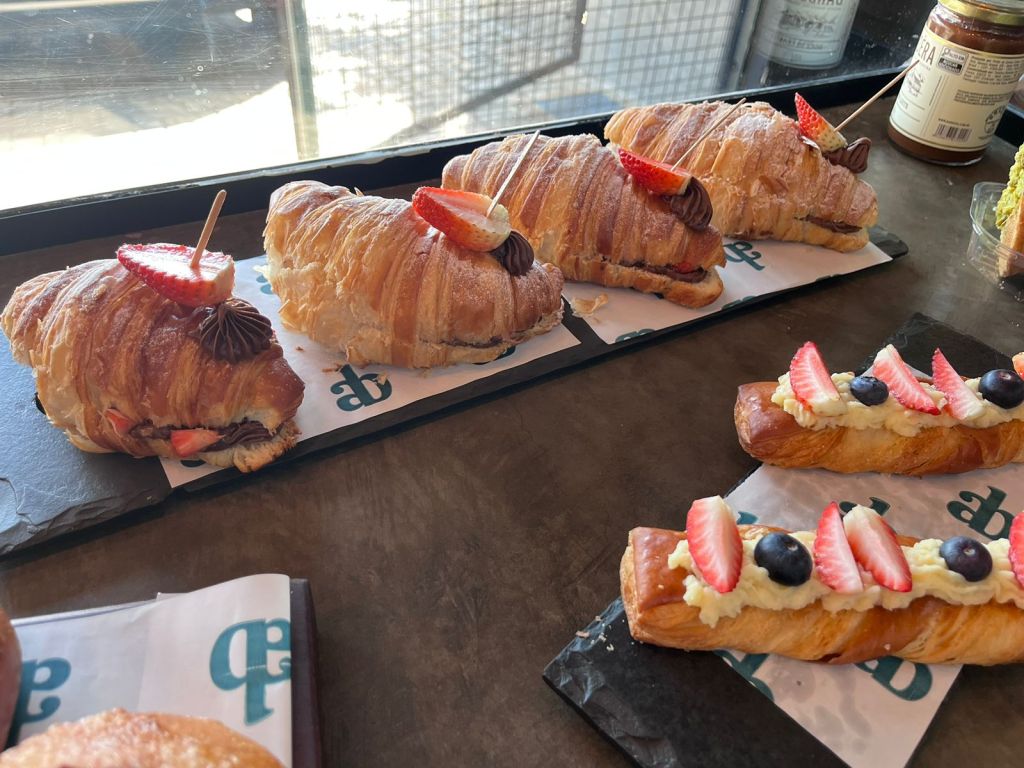 A padaria Art Bakery tem a excelência na arte de fazer pães e doces