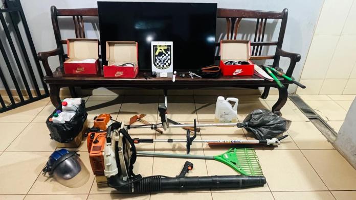 Roubo à residência: homem é detido Roubo à residência: homem é detido