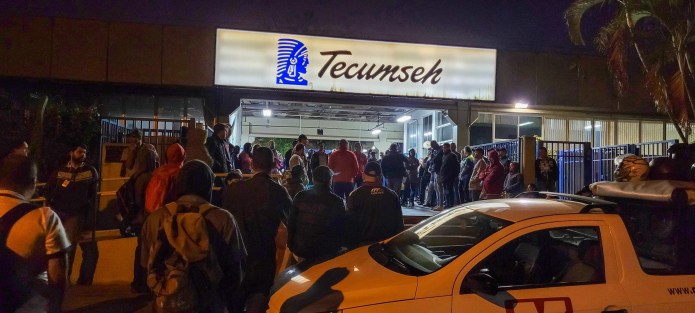 Sindicato realiza assembleia Sindicato realiza assembleia