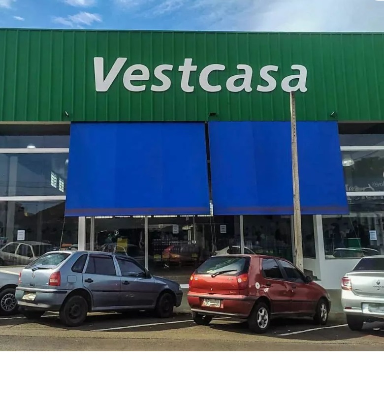 Vestcasa reabre