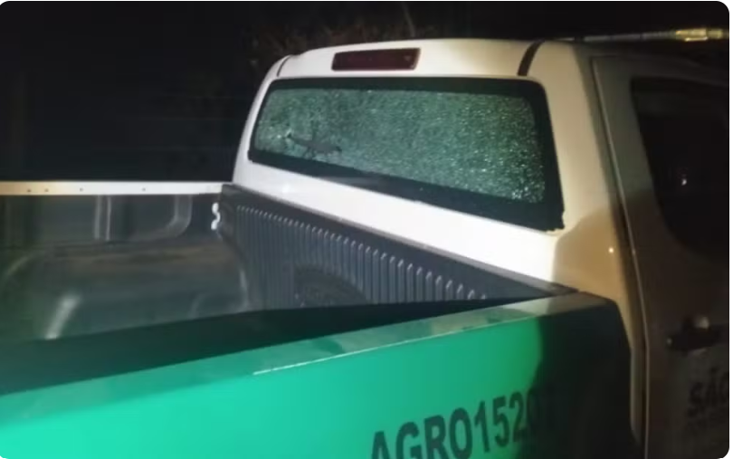 Tiroteio após ataque ao carro da Protege atingiu viatura