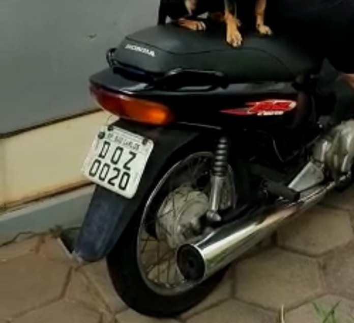 Honda Biz foi levada por bandido Honda Biz foi levada por bandido