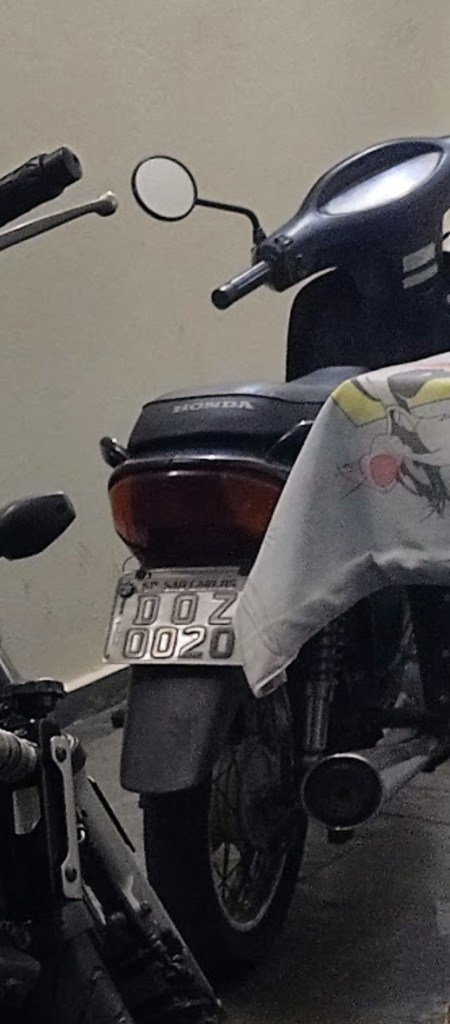 Honda Biz foi levada por bandido