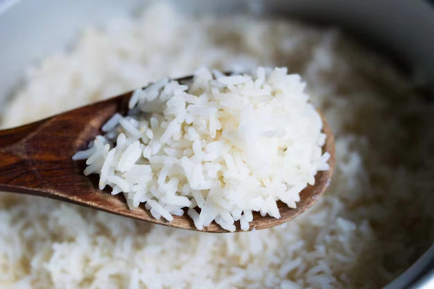 3 benefícios de não lavar o arroz antes do cozimento