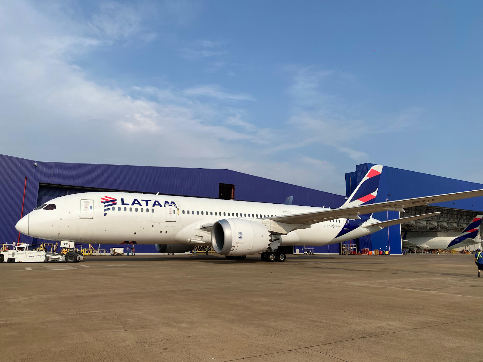LATAM investe R$ 40 milhões em novo hangar e gerará 300 novos empregos ...