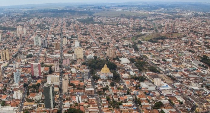 sao carlos São Carlos faz 167 anos