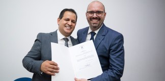 Roselei e Netto tomaram posse