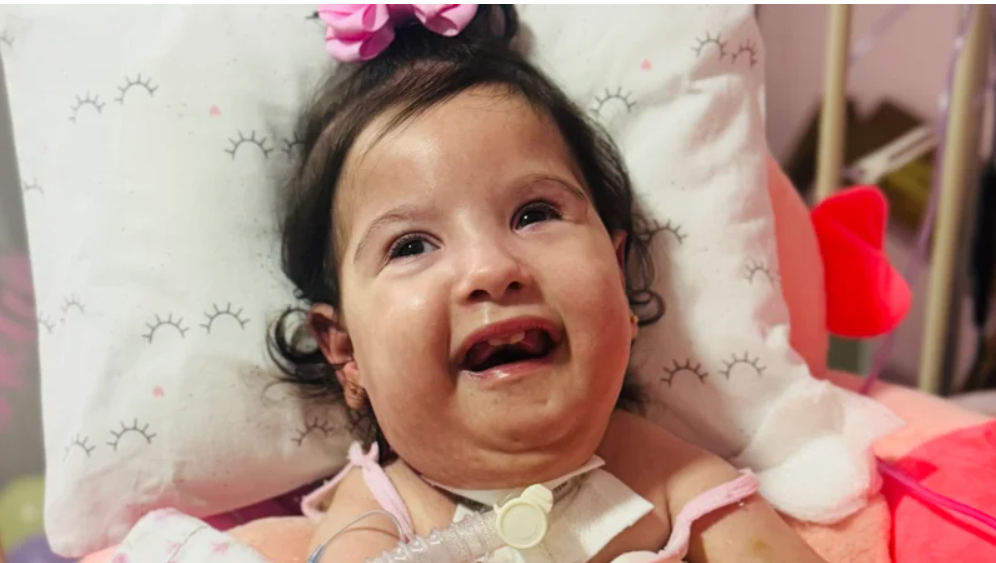 Helena precisa de ajuda