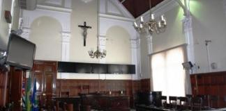 Os cargos, o projeto, a pressão e os vereadores