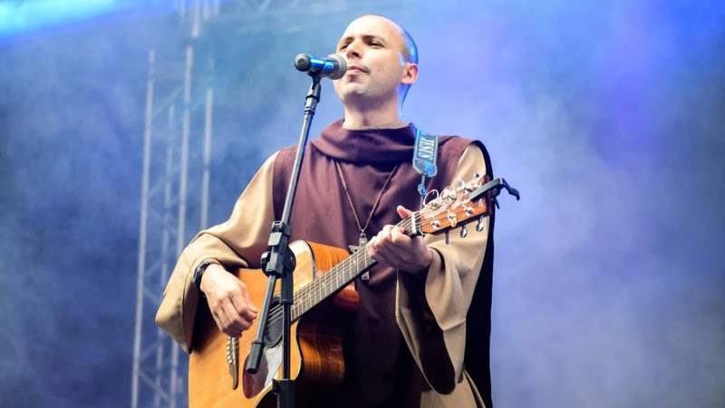 Frei Gilson é atração confirmada no Hallel 2025