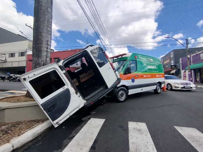 Acidente no Centro de São Carlos Acidente no Centro de São Carlos