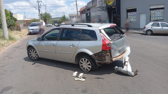 Veículo teve danos Veículo teve danos