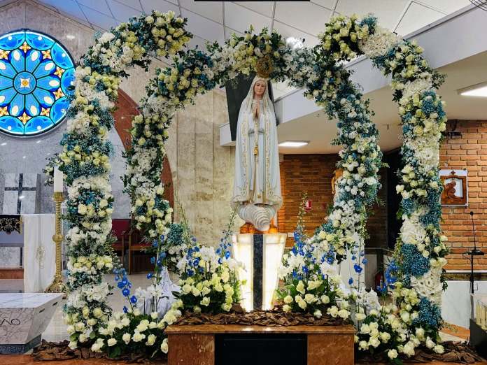 Paróquia Nossa Senhora de Fátima celebra dia da padroeira com programação especial nesta terça-feira Paróquia Nossa Senhora de Fátima celebra dia da padroeira com programação especial nesta terça-feira