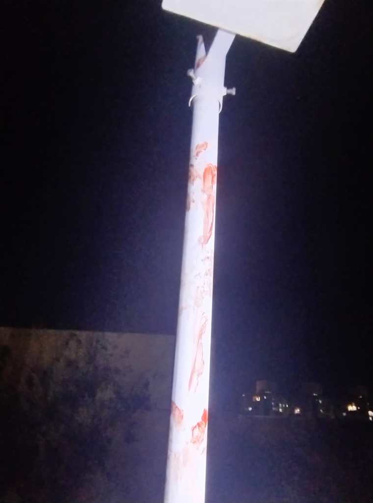 Homem furtou fios e se machucou