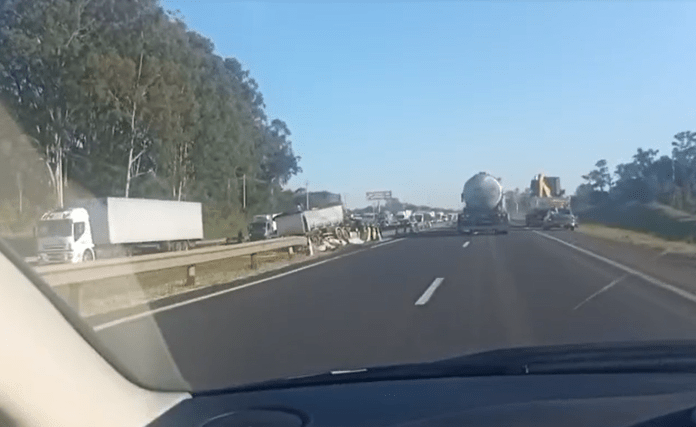 Captura de tela 2025-05-05 084313