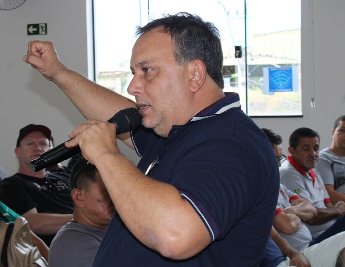 VANDERLEI Segundo Strano, o encontro será fundamental para que os metalúrgicos definam, de forma coletiva, as pautas de reivindicações e as estratégias de negociação com o setor patronal. “Este será um momento crucial para definirmos juntos nossas reivindicações e estratégias de negociação com o setor patronal”, destacou.