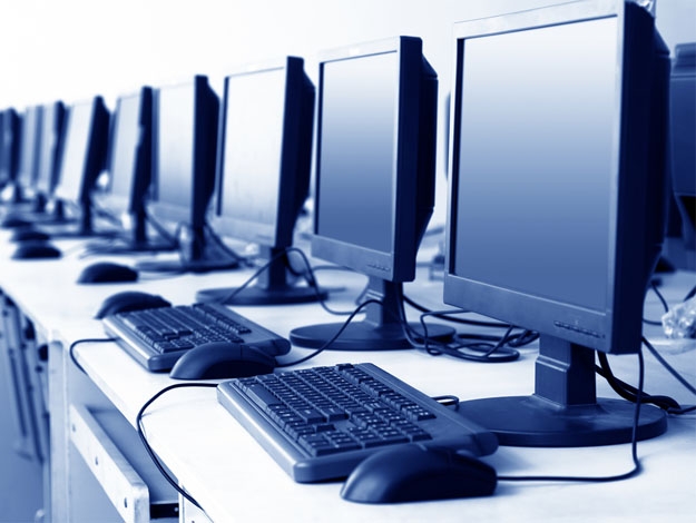 Prefeitura oferece curso gratuito de informática básica Prefeitura oferece curso gratuito de informática básica