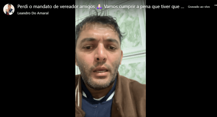 Leandro Guerreiro fez live Leandro Guerreiro fez live