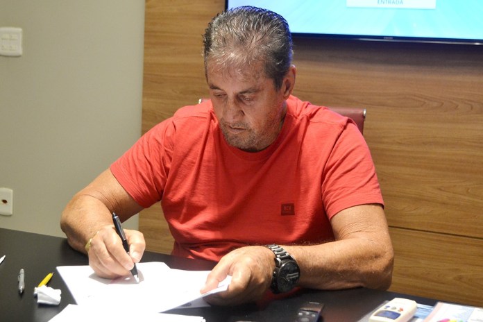 ze parella 111 Zé Parella tinha 75 anos