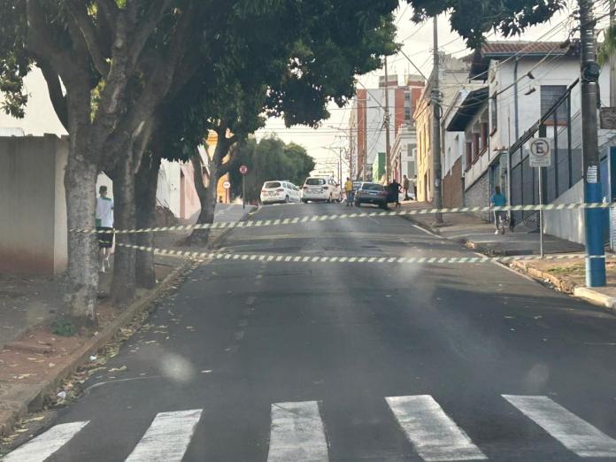 Acidente isolou área Acidente isolou área