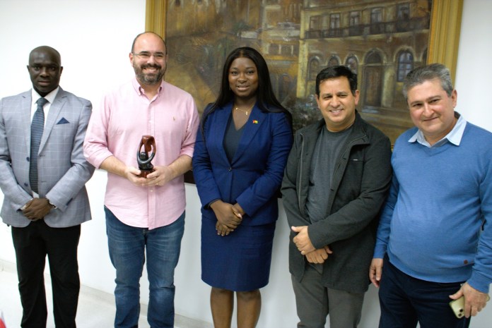 São Carlos recebeu, na manhã desta segunda-feira (11/08), a Secretária de Estado da Cultura de Guiné-Bissau, Nancy Raisa da Silva Alves Cardoso, para assinatura de um termo de cooperação São Carlos recebeu, na manhã desta segunda-feira (11/08), a Secretária de Estado da Cultura de Guiné-Bissau, Nancy Raisa da Silva Alves Cardoso, para assinatura de um termo de cooperação