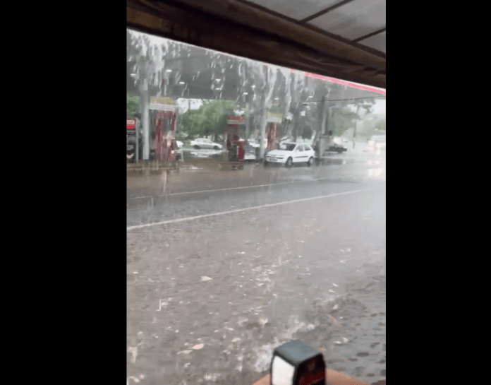 Chuva forte em São Carlos